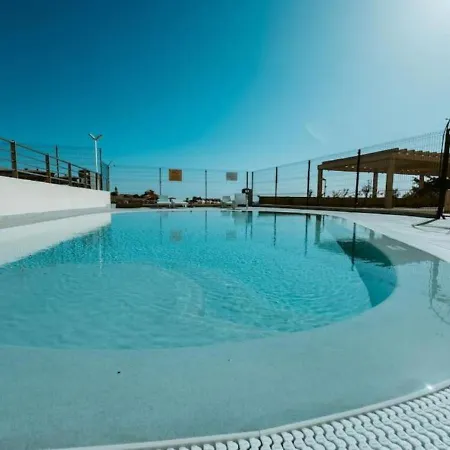 公寓 Seaview 2 Bedroom Play Paraiso Pool & Wifi In 阿德耶