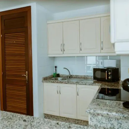 Seaview 2 Bedroom Play Paraiso Pool & Wifi In