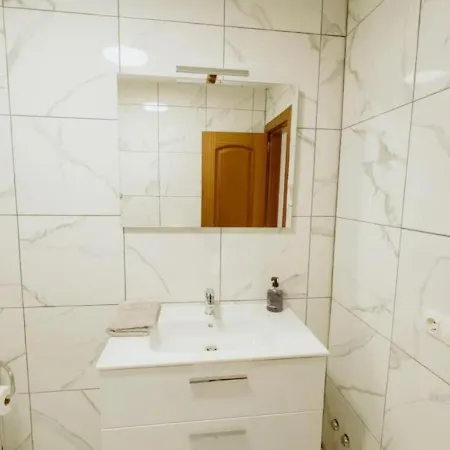 Seaview 2 Bedroom Condo Play Paraiso Pool & Wifi Costa Adeje (Tenerife)