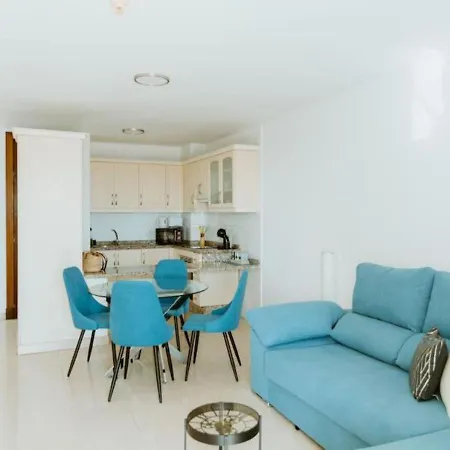 Seaview 2 Bedroom Condo Play Paraiso Pool & Wifi Διαμέρισμα