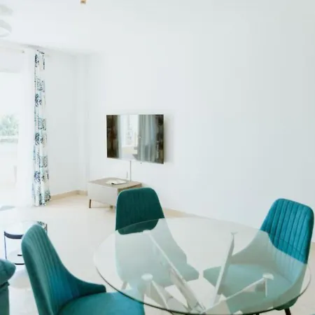 Seaview 2 Bedroom Condo Play Paraiso Pool & Wifi * Costa Adeje (Tenerife)