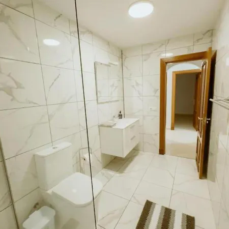 Seaview 2 Bedroom Play Paraiso Pool & Wifi In *