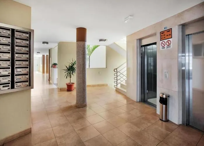 Seaview 2 Bedroom Play Paraiso Pool & Wifi In Apartamento