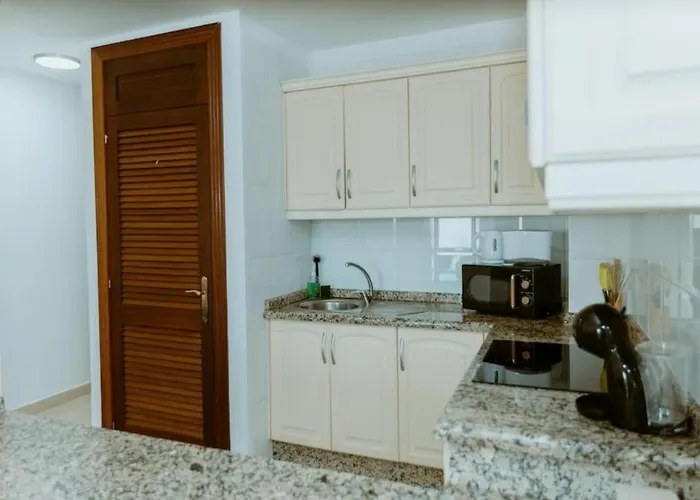 Seaview 2 Bedroom Play Paraiso Pool & Wifi In