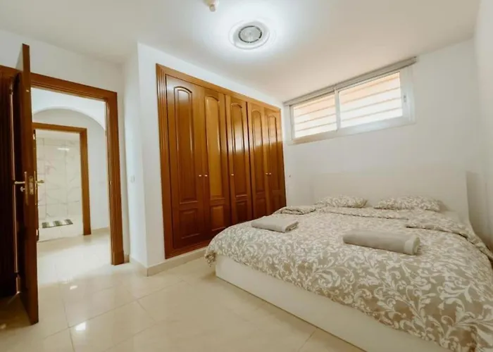 Seaview 2 Bedroom Play Paraiso Pool & Wifi In Apartamento