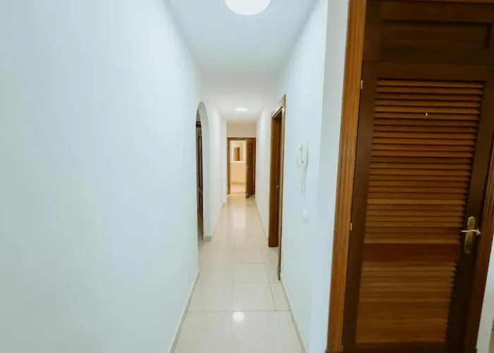 Seaview 2 Bedroom Play Paraiso Pool & Wifi In Apartamento Costa Adeje (Tenerife)