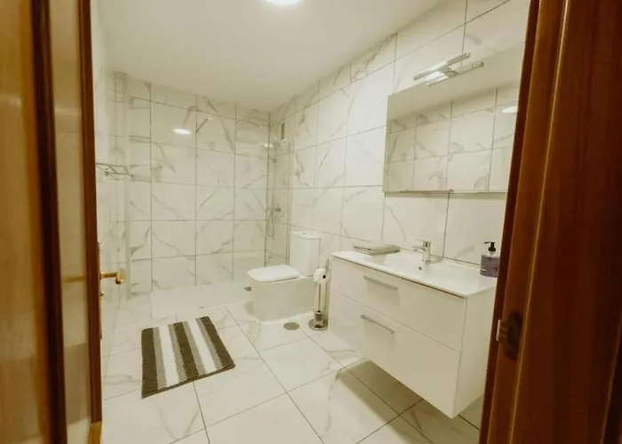 Seaview 2 Bedroom Play Paraiso Pool & Wifi In Apartamento *